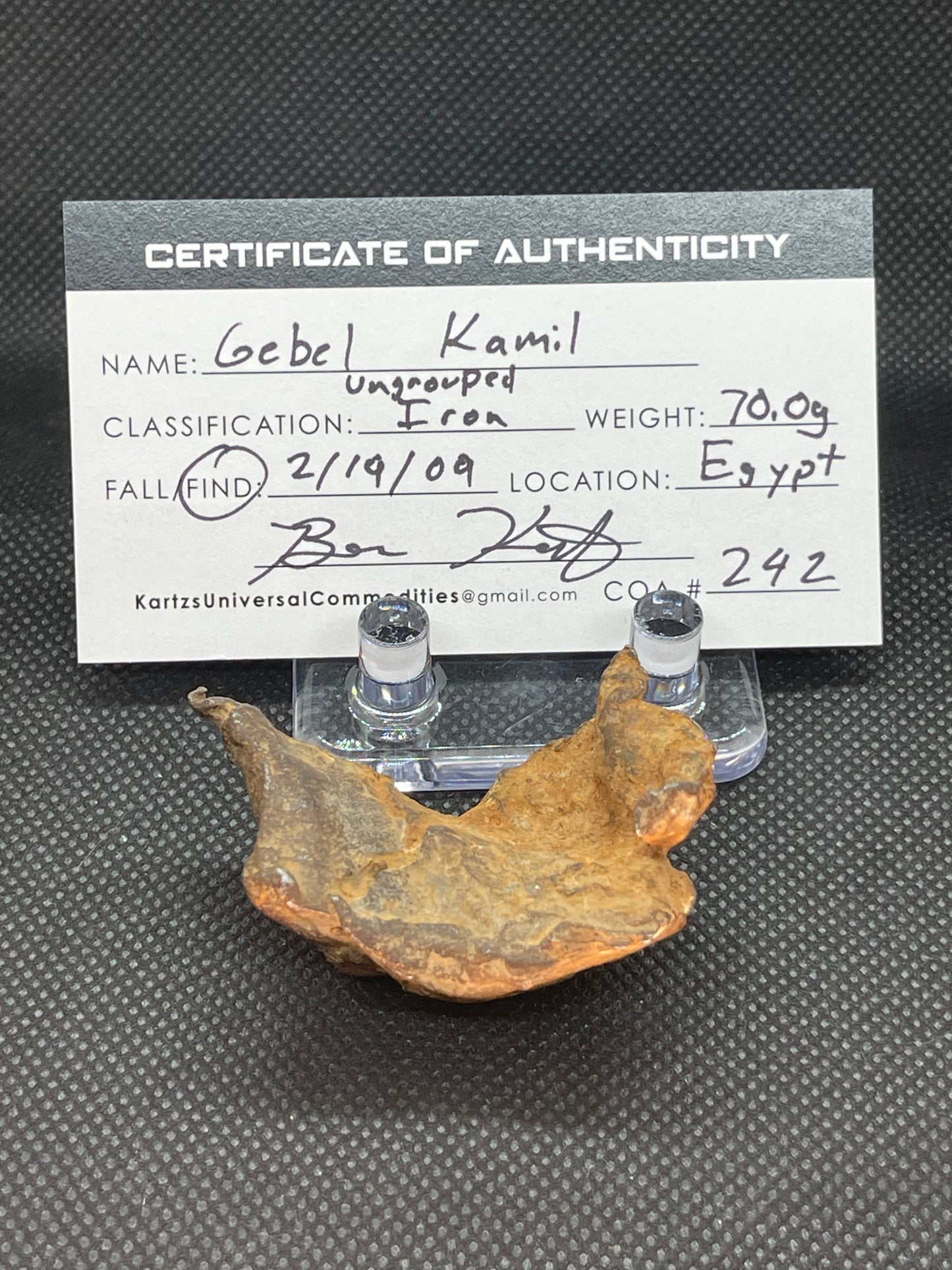 Iron Meteorite: Gebel Kamil